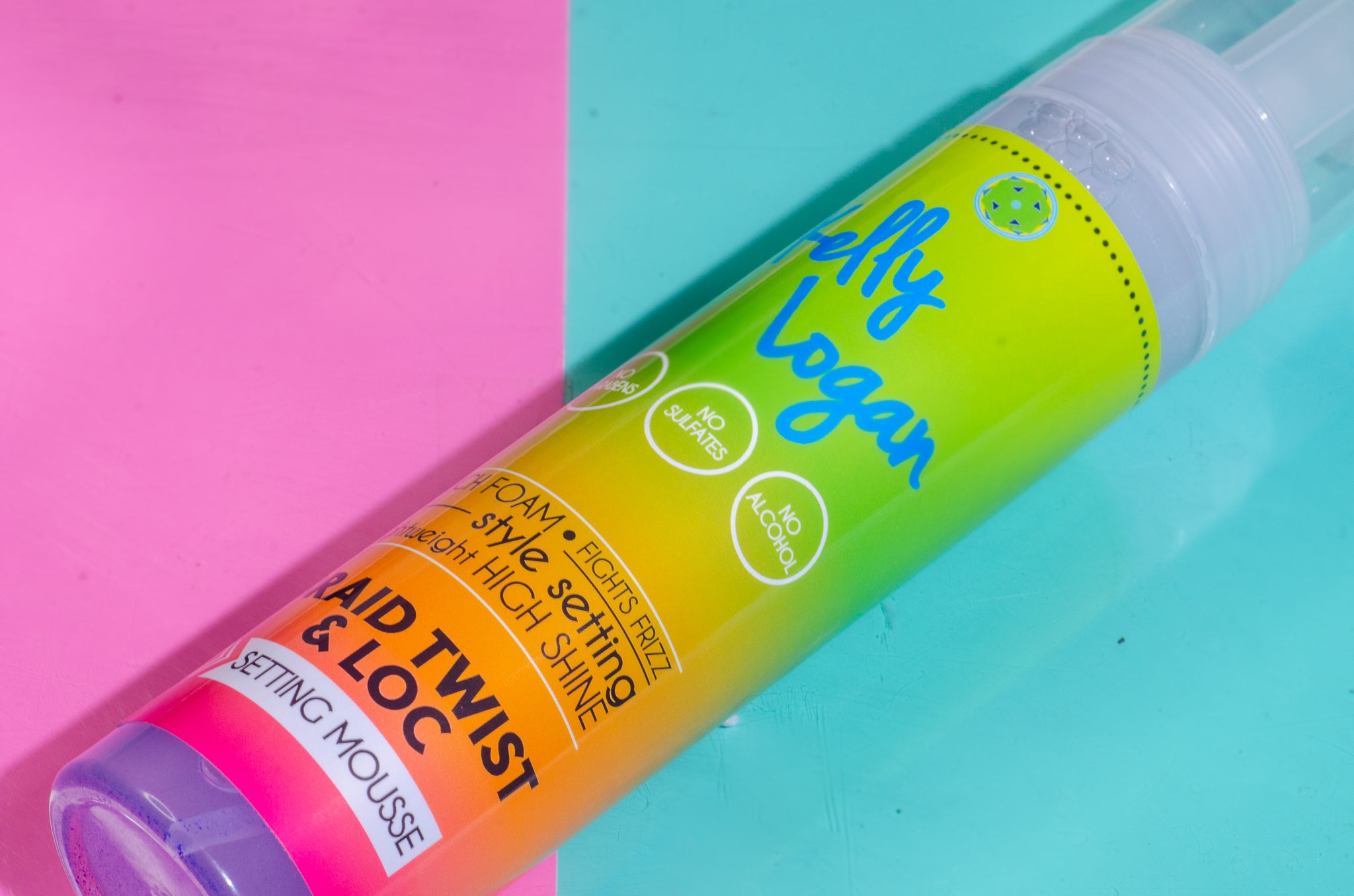 Setting Mousse Kelly Logan natural hair essentials